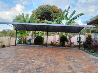 Kukis Place in Embu Airstrip-2 bedrooms with more beds - 1
