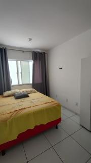 Quarto e banheiro privativo com espaços compartilhados próx a praias - 5