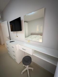 Golden Tower City Center Tirana Apartment - 2