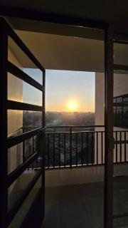 Scenic fully furnished City View Studio Apartment - 5