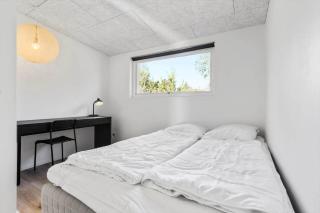 8244 Knebel - Metholmvej 20 - 1