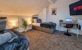 Shrubberies Suite - 3