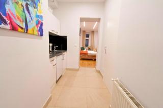 Stylish studio for 2 - 4