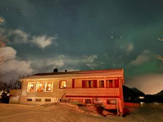 House by the sea, Ballstad Lofoten - 6