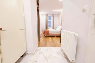 Premium-Studio Hernals - 4