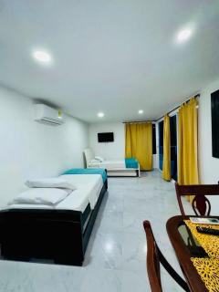 Apartamento remodelado cómodo y cerca al mar - 7