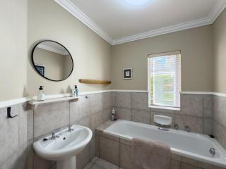 Riverclub- Tranquil and Spacious Villa - 7