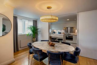 Colliers Hatch in the heart of Soho - 8