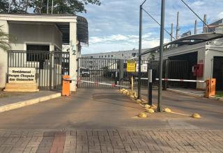 Cozy 2-Bedroom Apartment 2 km from the Airport - 3