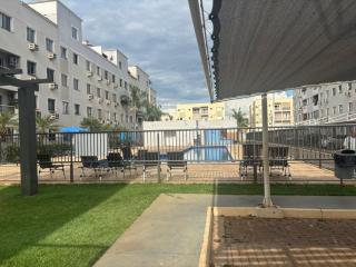 Cozy 2-Bedroom Apartment 2 km from the Airport - 1