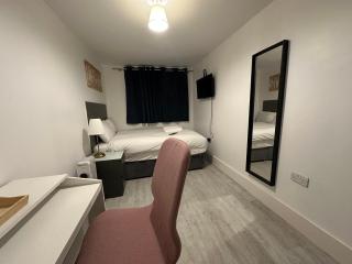 Eltham Hill Stay - Eltham - 8