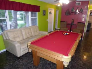 Perfecto Mundo 4, Orlando Area 4BR-2BA Jacuzzi-Billiard-Ping Pong-City Pool - 8