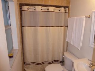 Perfecto Mundo 4, Orlando Area 4BR-2BA Jacuzzi-Billiard-Ping Pong-City Pool - Orlando - 5