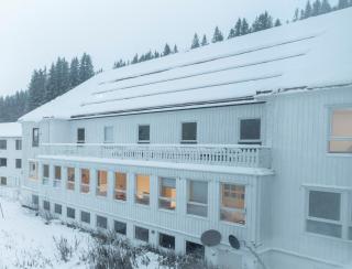 Senja Fjord Lodge - 0