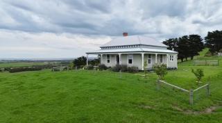 Pen-Y-Bryn Estate - 0