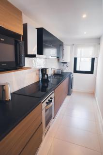 Check and Home - Casino - 4 Huéspedes a Estrenar con Vista a la Plaza Colón y al Mar - 1