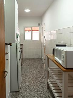 Check and Home - Mitre - 5 Huéspedes con Balcón a la Calle, Patio y Parrilla - 3