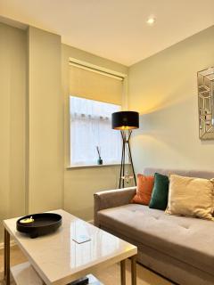 Lady Peckett's Yard - Free Parking - Central Apt - 3