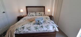 Relaxing Lake side Master Room - 0