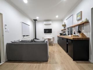 Donnelly's Keep Cottage - 7