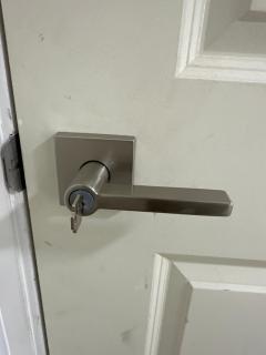 Pvt Studio Near Waterloo Airport & Minutes to Downtown Basement unit - 6