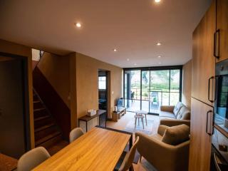 Mountain-view eco-friendly cottage - 8
