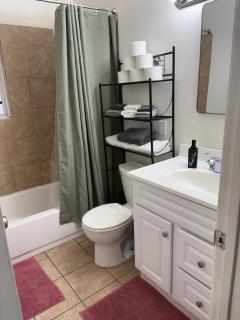 3 Bedroom Home in Hollywood Los Angeles! - 5