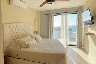 Ocean view 1 block from the malecon beach - 0