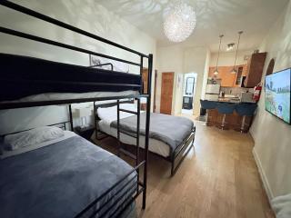 The Marlow Midtown - 2