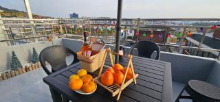 BinsHeim AB 101 - Party & Relaxation from Namsan's best night view rooftop - 1