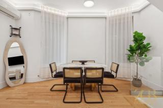 Spacious 1-Bedroom Retreat Near Central Park - 7