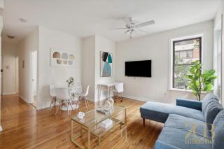 Gorgeous 2 Bedroom Apt in UES - 7