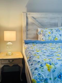 Bright Home for Family and Groups with Patio - 4