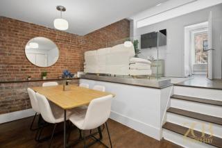 Gorgeous 2-Bedroom Retreat in the Upper East Side - 6