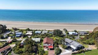Seaview Escape in Patons Rock - 0