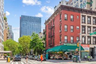 Stylish 2-Bedroom Apartment in the Upper East Side - 2