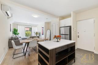 Chic 3BR 2BA West Village Apt with Private Oasis - New York - 7