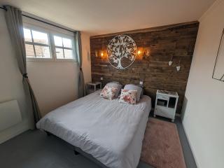 Charmant gîte PMR avec parking, 2 chambres, salles d'eau privatives - Accueil chaleureux - FR-1-611-103 - 6