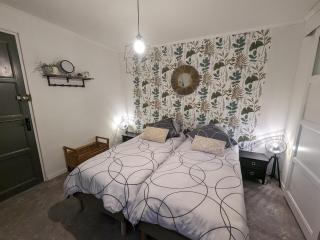 Charmant gîte PMR avec parking, 2 chambres, salles d'eau privatives - Accueil chaleureux - FR-1-611-103 - 1