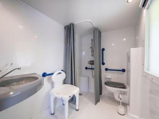 Mobil-home Adapté PMR avec Terrasse à Notre-Dame-de-Monts - API-1-52-664 - 6