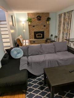 Cozy Belleville Retreat Near DT & Waterfront - 1