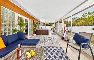 The Flamingo*4bed*pool*jacuzzi*foosball - 8