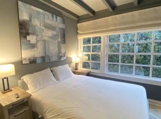 Oasis Villa in West Hollywood with Heated Pool & SPA - 3