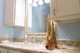 Charming Muenster 1BR Balcony, Patio & Views - 9