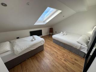 Oxford's Nest - 10 Guests 7 Beds 15' Centre - 1