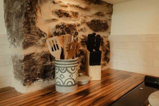 Cosy 2 bedroom cottage with farmland views 15 mins from Ballarat -  - 1