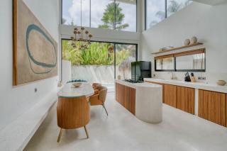 Casa Blanca Villa - 4