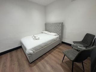 Mcdonalds House 10 Guests 10 Beds 15' Centre - 6