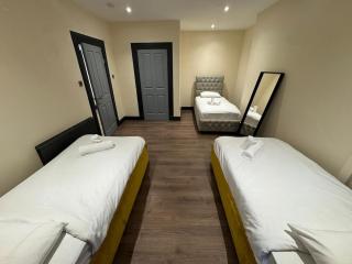 Mcdonalds House 10 Guests 10 Beds 15' Centre - 4