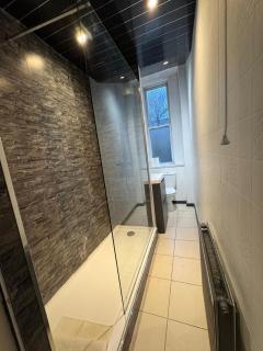 Mcdonalds House 10 Guests 10 Beds 15' Centre - 2